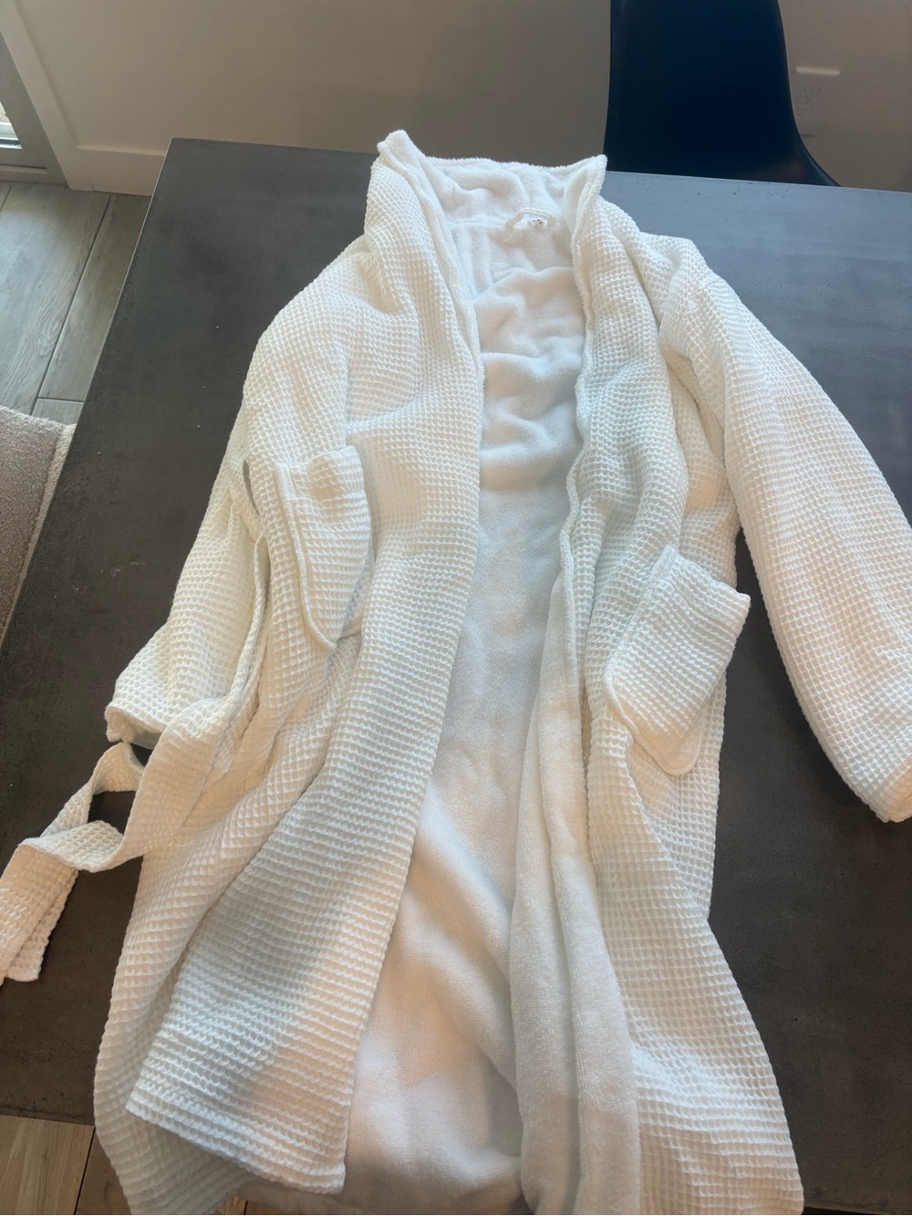 Pottery Barn Waffle Weave Resort Robe in Whiye